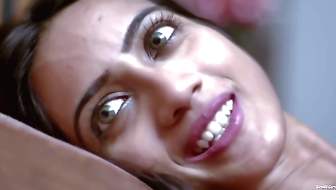 Hot brunette with an ass is doing her best to suck a dick