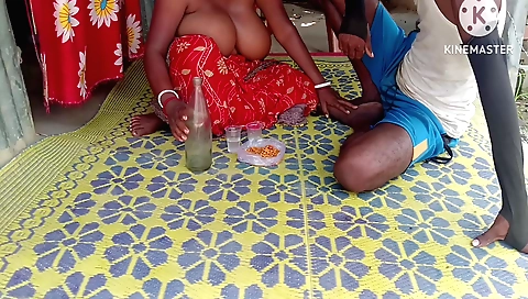 Indian girl with big boobs riding a dick in amateur clip