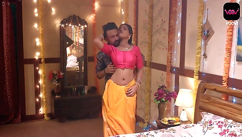 Big ass and huge tits milf is in bed and shows her big tits