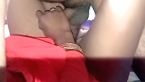 Indian hairy woman in handjob is ready for some hot sex