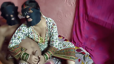 Indian girl with small tits and a sexy ass sucking a dick