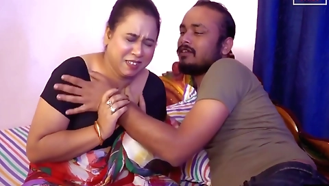 Indian mature brunette sex in homemade amateur video