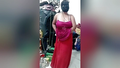 Hot solo girl with sexy boobs in indian porn video