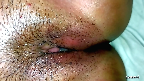 Amateur solo female massage 100% with her face down