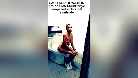 Indian solo strip club clip showing a gorgeous body