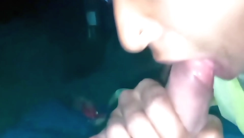 Indian porn video of a deepthroat brunette taking cock