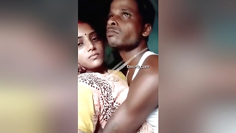 Indian brunette 18+ amateur masturbation on web cam