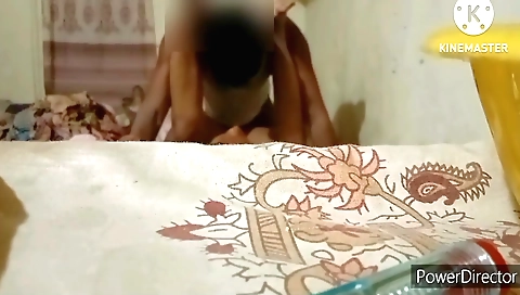 Amateur brunette is fingering and riding in the bedroom