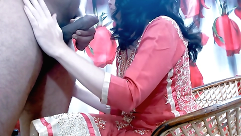 Amateur brunette fucks her lover in a hot webcam video