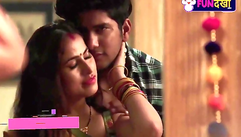 Jism Ki Pyasi Biwi Ko Pati Ne Nanga Karke Chudai Ki