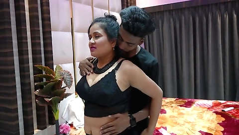 Indian slut gets fucked in the face in a threesome