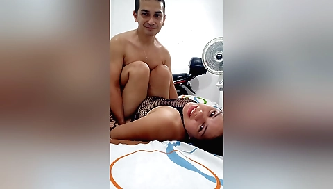 Indian hottie in the kitchen gets banged by her guy