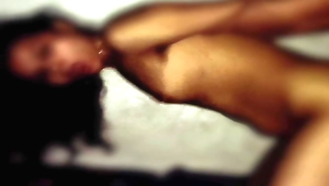 Indian hottie gets fucked in her hot pussy by a guy