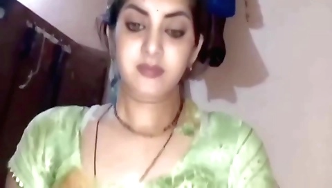 Indian slut is so hot that she makes me cum all over my ass