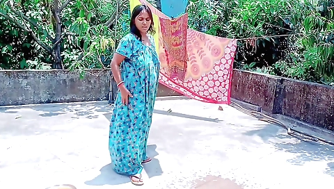 Indian bhabhi with a hairy pussy in her tight pussy